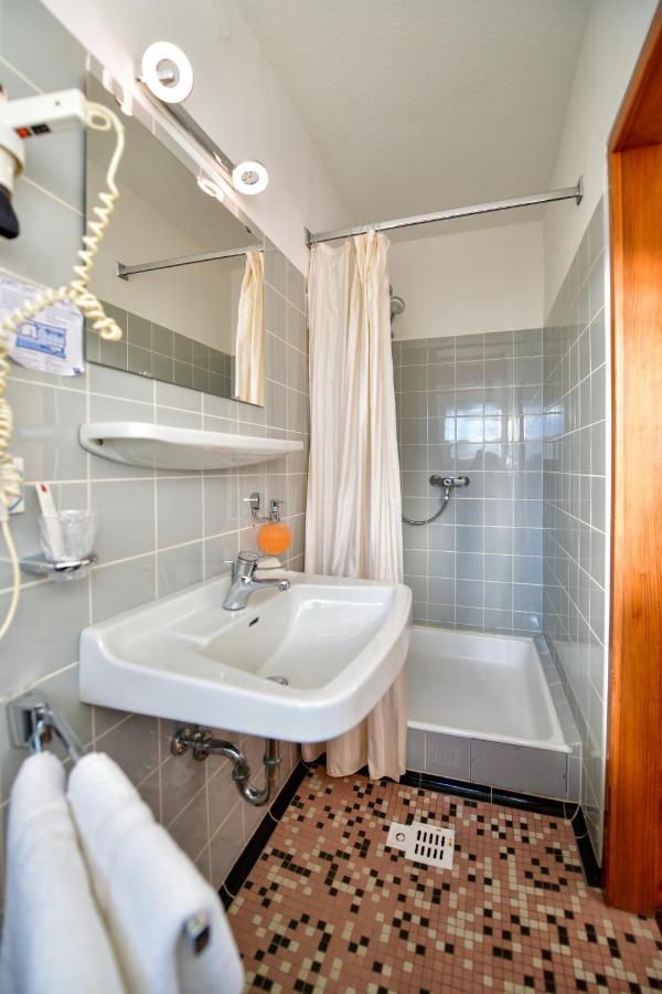Hotel Zur Post Balve Exterior foto