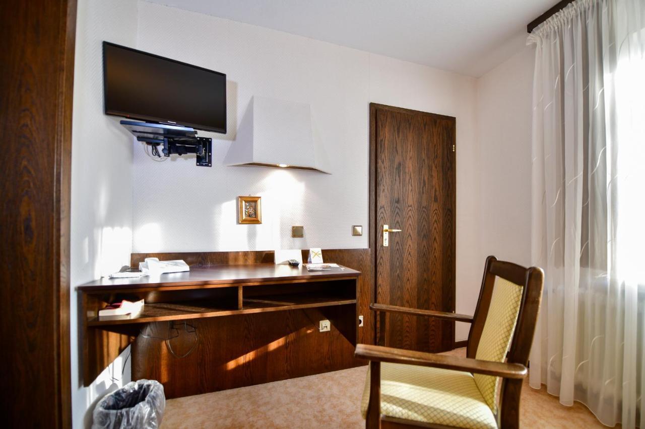Hotel Zur Post Balve Exterior foto